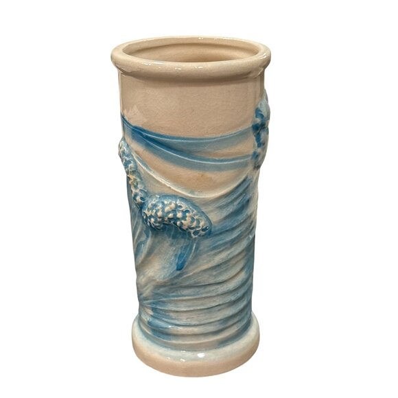 Vintage Ceramic Tiki Mug With Surfer Girl Design - Picture 2 of 4
